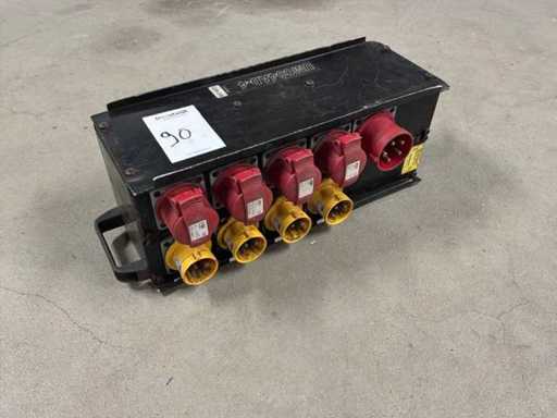 MC04AD-4 Power distribution box