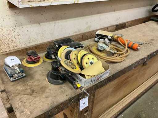 Série de divers outils pneumatiques