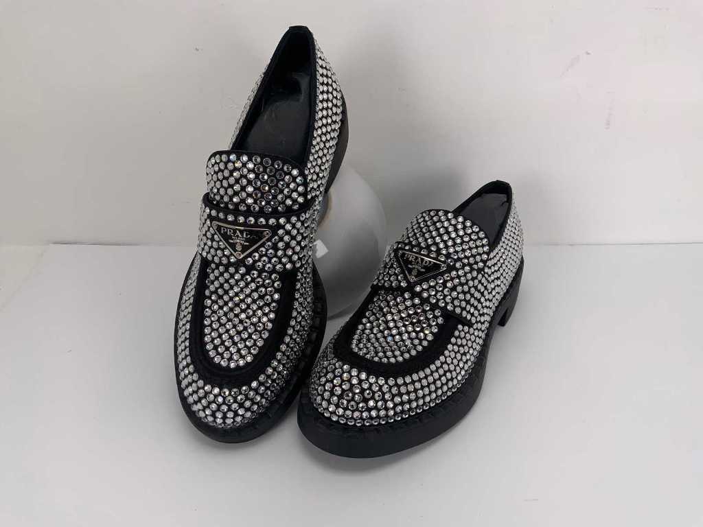 Prada - Chaussures plates en cuir avec Swarovski - taille 39