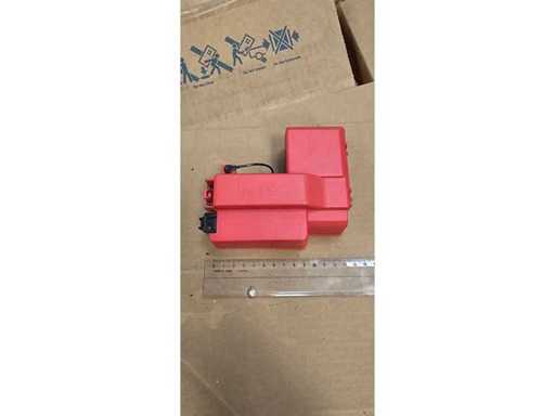 340x WDP Battery Fuse Boxes – 24V Grey & 12V Red