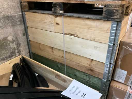 Partij Groz accu vetspuiten incl reserve accu's en laders