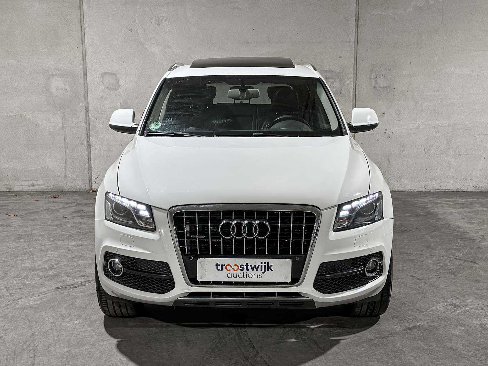 Audi Q5 3.2 FSI V6 Quattro Pro Line 269pk 2010, J-936-ZV