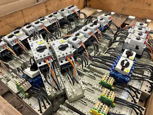 Allen-Bradley 140-D8E Motor Protection Circuit Breakers/ MPCB (27x)