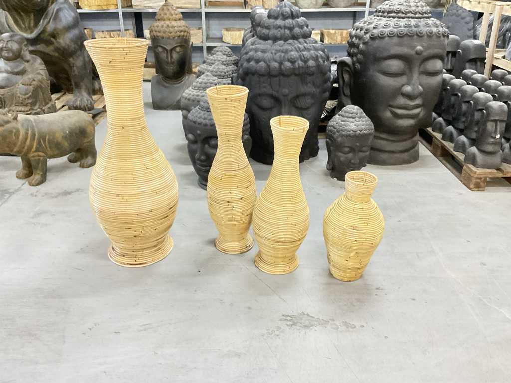 Rattan vases (4x)