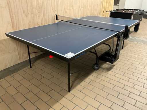 Tennis de table et table de football