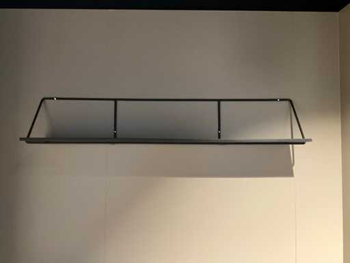 Kvik - Półka ścienna 133x24 cm