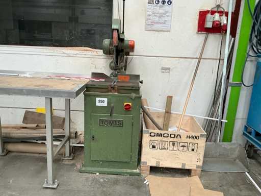 TOMES Afkortcirkelzaagmachine