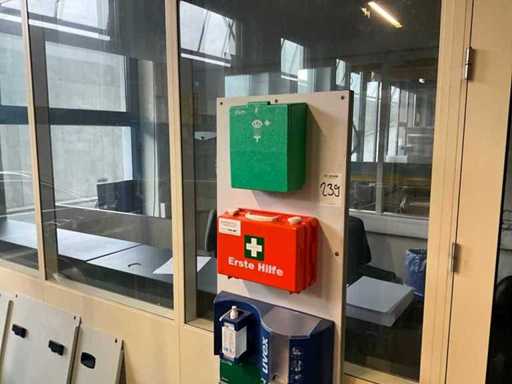 First aid station