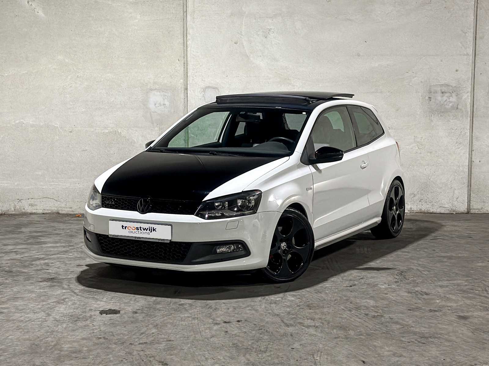 Premium personenauto's van Porche, BMW, Mercedes-Benz, Audi en meer