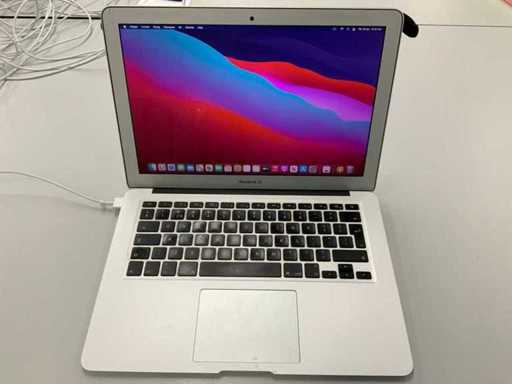Apple A1466 MacBook Air MD760LL/A de 13 inch
