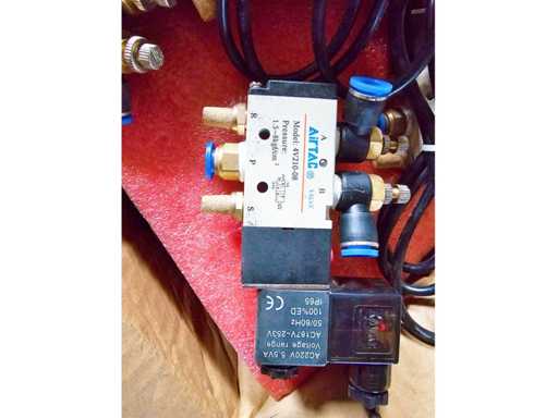 Airtac - Airtac 4V210-08 - Różne urządzenia próżniowe (25x)