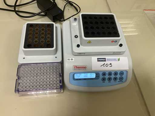 THERMO SCIENTIFIC Microplate Stirrer