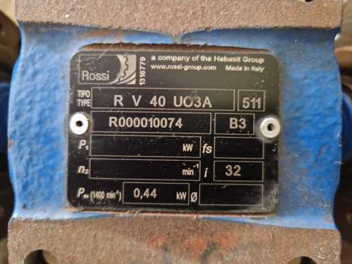 ROSSI RV 40 UO3A 511 I=32  Worm gearbox