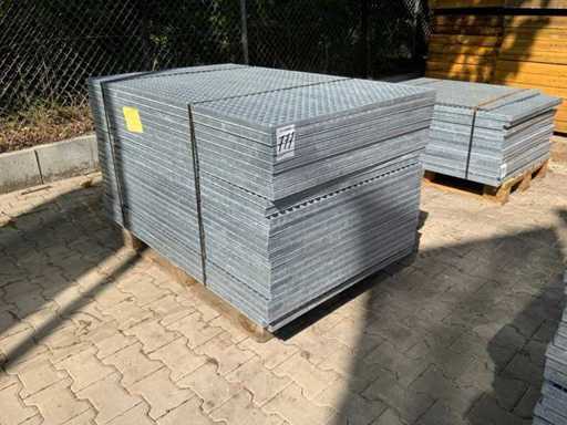 Stalowa podłoga z listwami 1400x880mm (25x)
