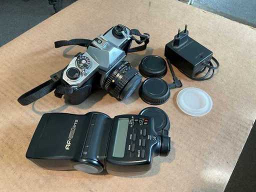 Pentax K 1000 Photo camera set in bag