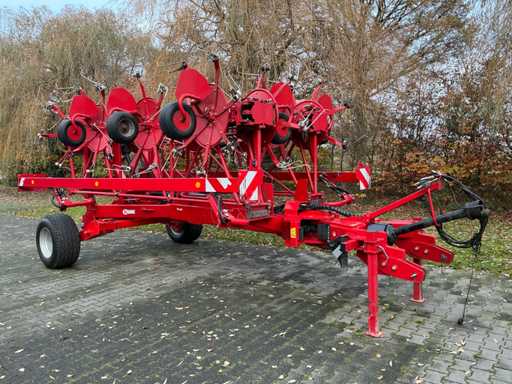 LELY LOTUS 1500 4106200101 Tedder en foin 2015