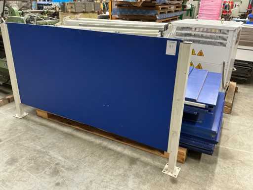 Partition wall approximately 55 meters