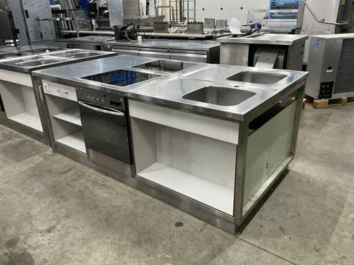Bosch & Etna A 7300 Stainless Steel Kitchen Island