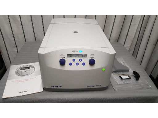 EPPENDORF - 5702 R - Centrifuge
