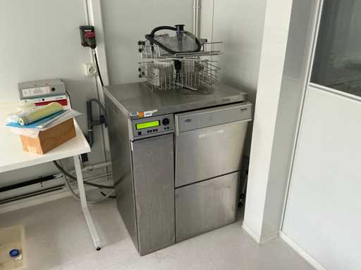 Miele G 7836 CD Scrubber Dryer