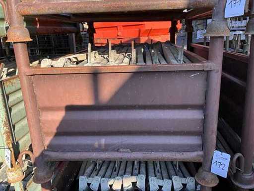 Barele z trzema podpórkami na nogi