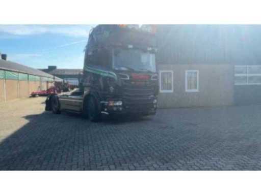 2be152f4-192e-473a-a565-e8ccd281f438.mp4