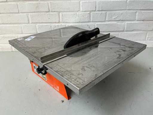 Machine à scier des carreaux Rubi ND-200