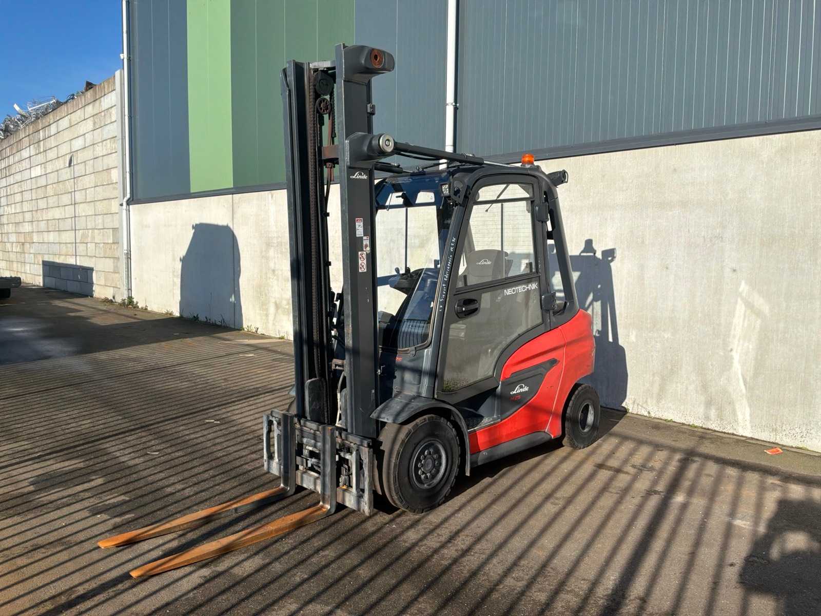 Wózek widłowy Linde H25D-01/600 z 2020 r.