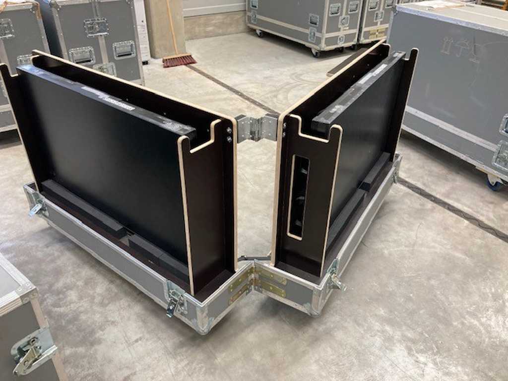 Monitors with Casetec Transport Case / Monitor Case (2x)