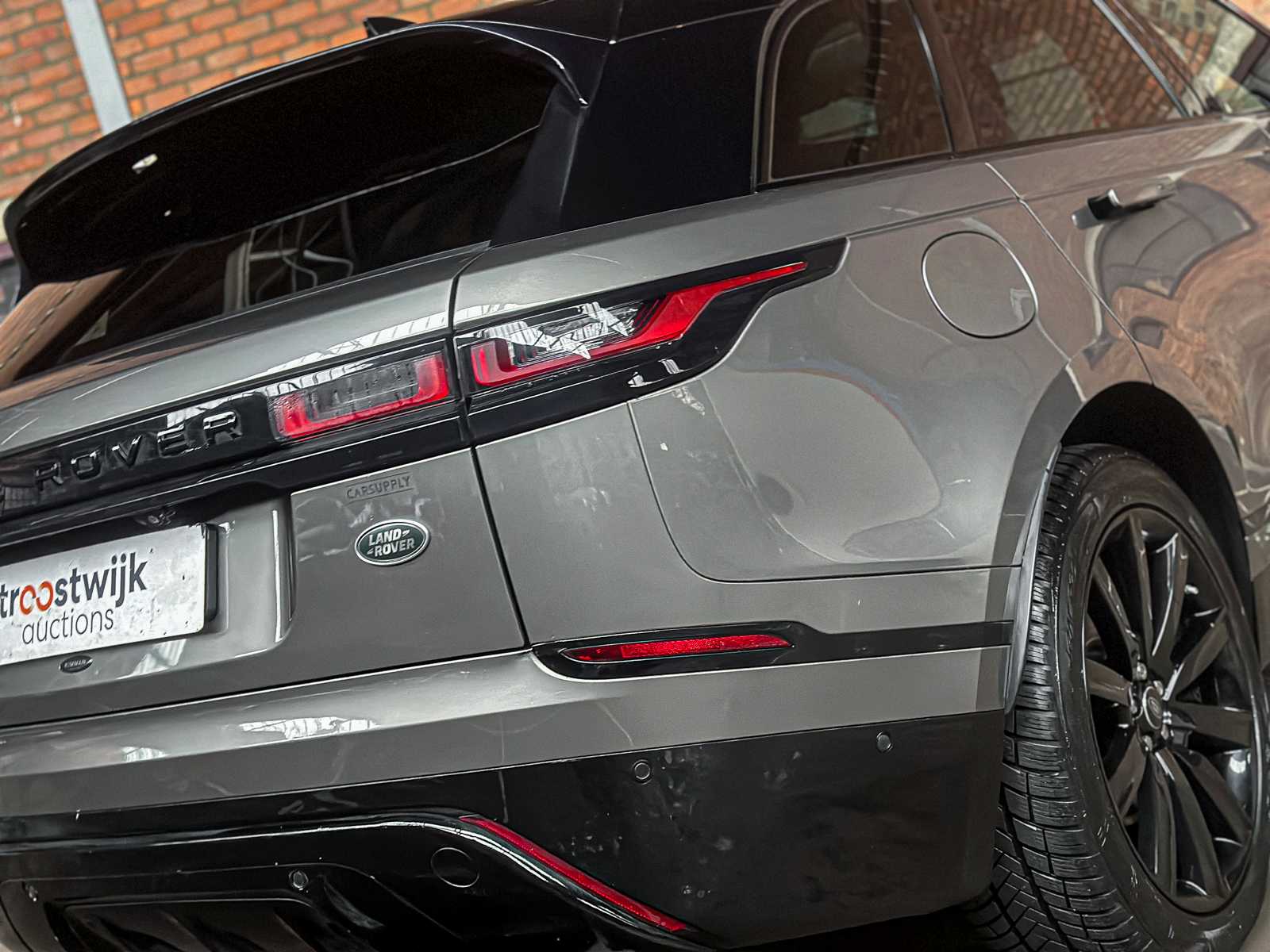 Land Rover Range Rover Velar 2.0 I4 AWD R-D HSE 237pk 2017, PP-174-L