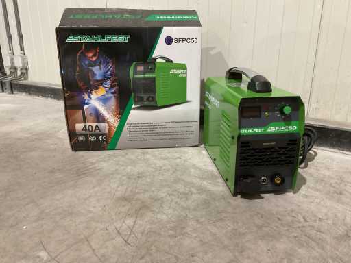 Macchina per il taglio al plasma Stahlfest 40A 2025