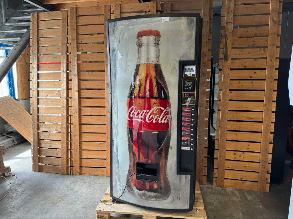 Royal Vendors - 804 - Automat de bauturi racoritoare - Automat