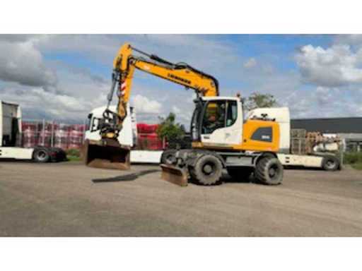 c8df88eb-40e6-4391-83a1-d4f946963b6b.mp4