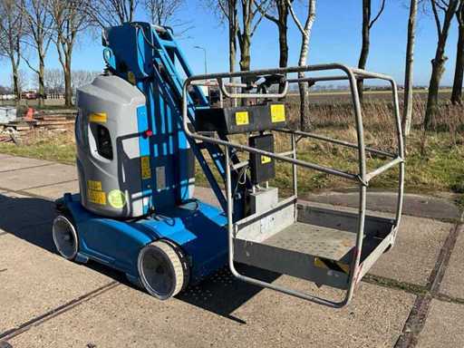 2016 Genie GR 26 J Mast Lift