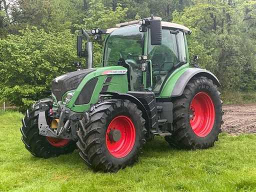 Trattore agricolo Fendt 516 Vario a trazione integrale 2016