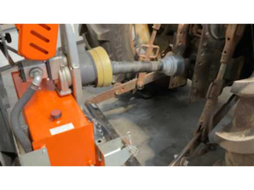 9fb492e8-57dc-4610-84a1-0954e1dbeb53.mp4