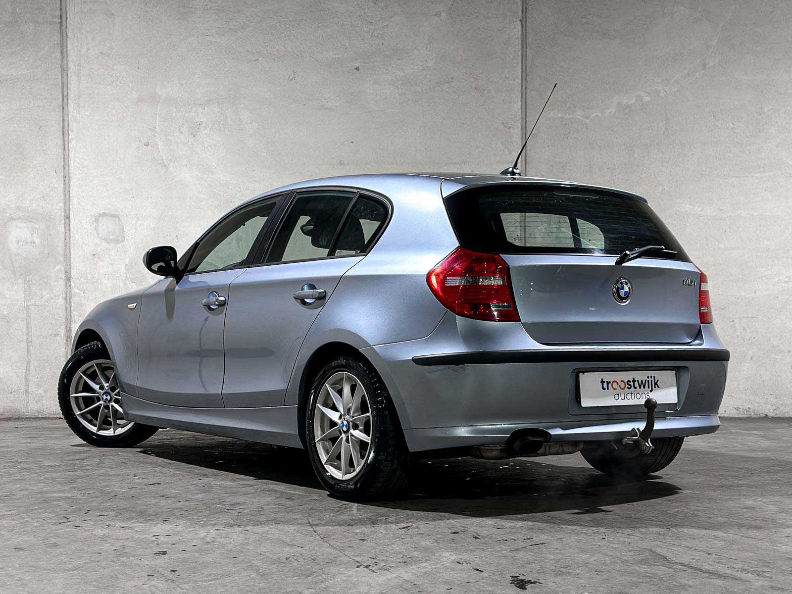 BMW 116i Corporate Business Line 1-serie 121pk 2010, 65-LFP-5