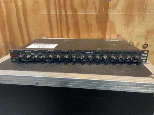 DBX - Compresseur 1066 - Compresseur audio