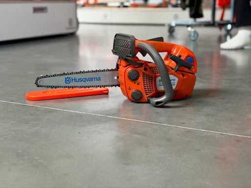 Husqvarna T525 Professional Kettensäge