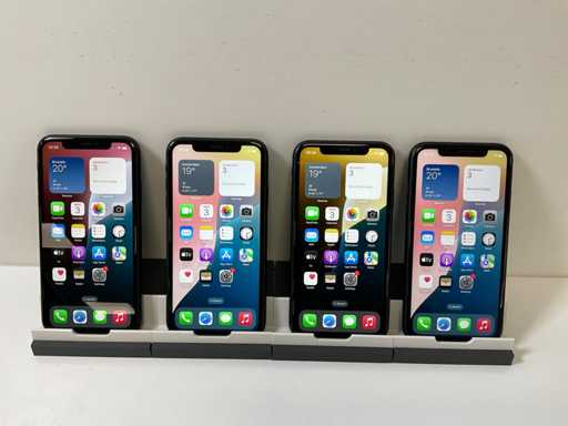 Apple iPhone XR - 64GB - Nero (4x)