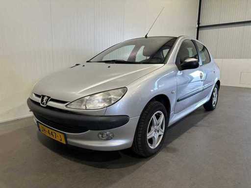 Peugeot 206 1.4 One-line JH-447-J