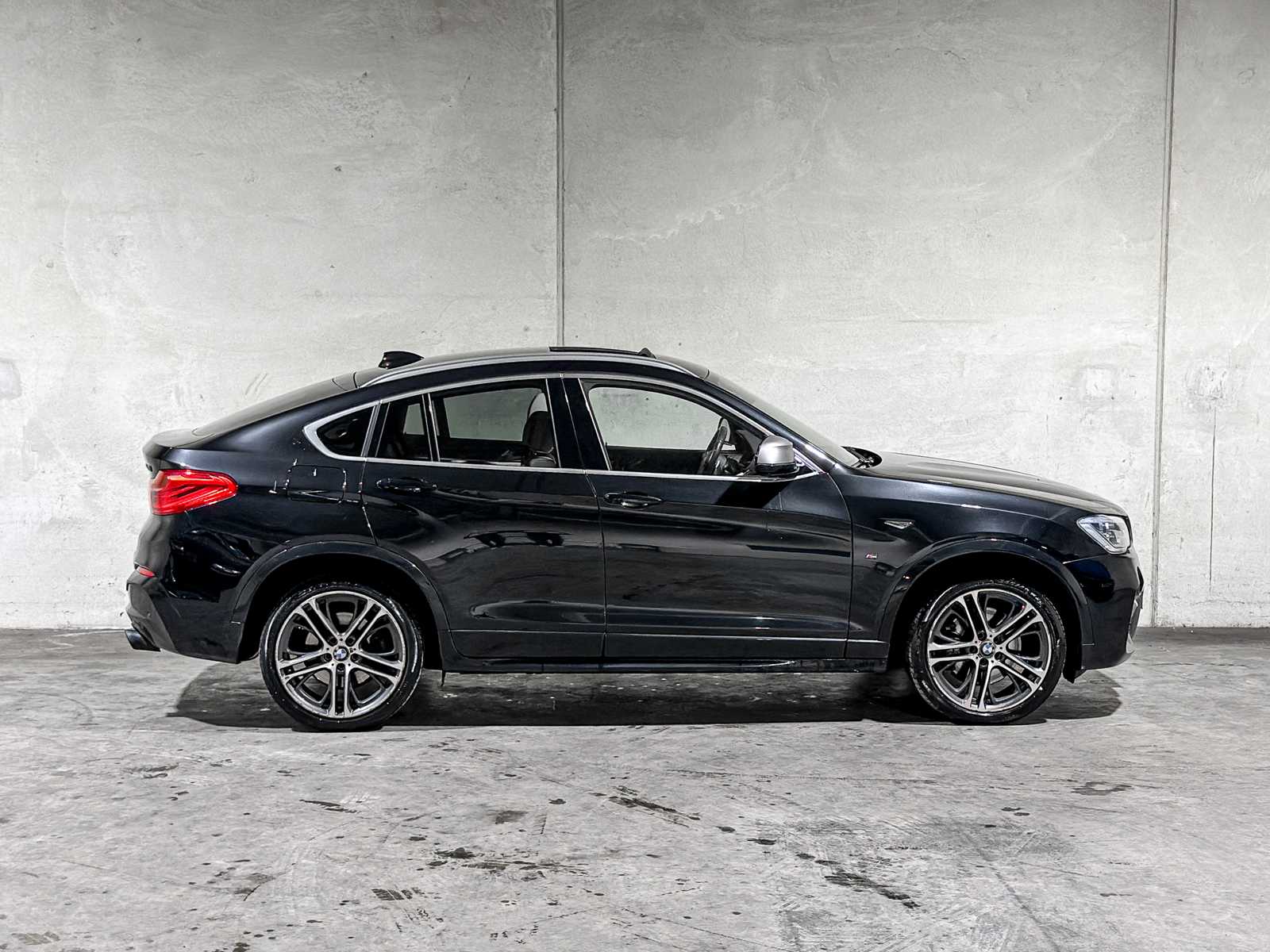 BMW X4 M40i High Executive 360hp 2017, L-701-VN