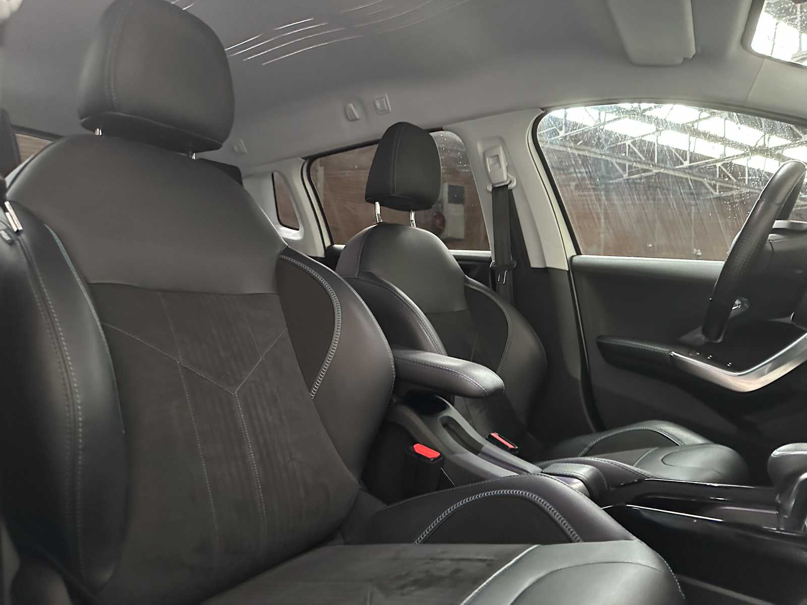 Peugeot 2008 1.2 PureTech GT-Line 109pk 2018, HLH-96-S