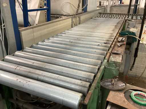 Roller conveyors (5x)