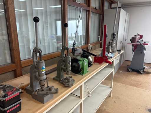 Knopenmachines Overige textielindustrie