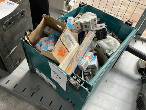 Switching material & light sources