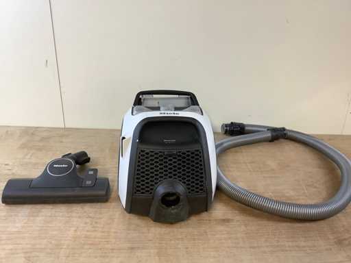 MIELE Boost CX1 vacuum cleaner