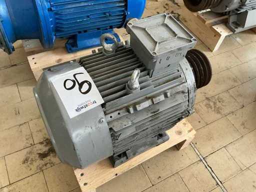 Materials and warehouse stocks