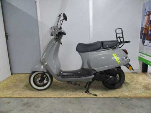 BTC - Moped scooter - Riva RS Nardo Grey injection - Scooter
