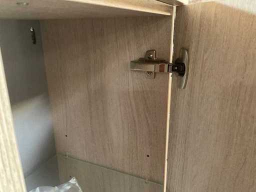 Sanijura Design column cabinet